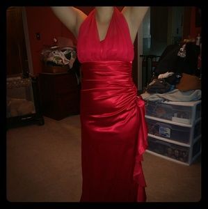 Long red formal/prom/homecoming dress